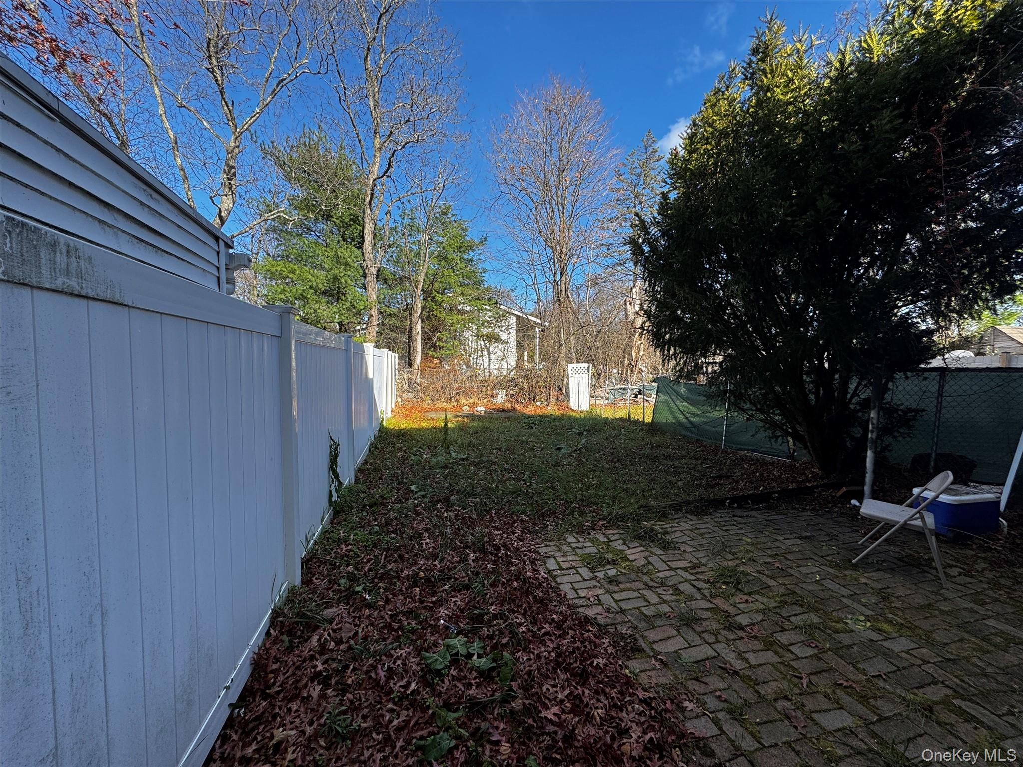 8 Whitman Court, Middletown, NY 10941