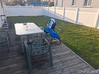 1322 Barry Drive S, Valley Stream, NY 11580