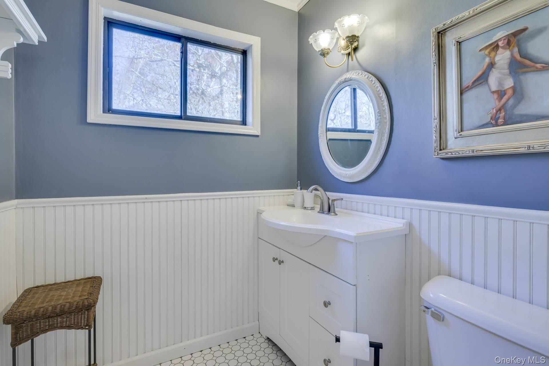 278 Big Fresh Pond Road, Southampton, NY 11968