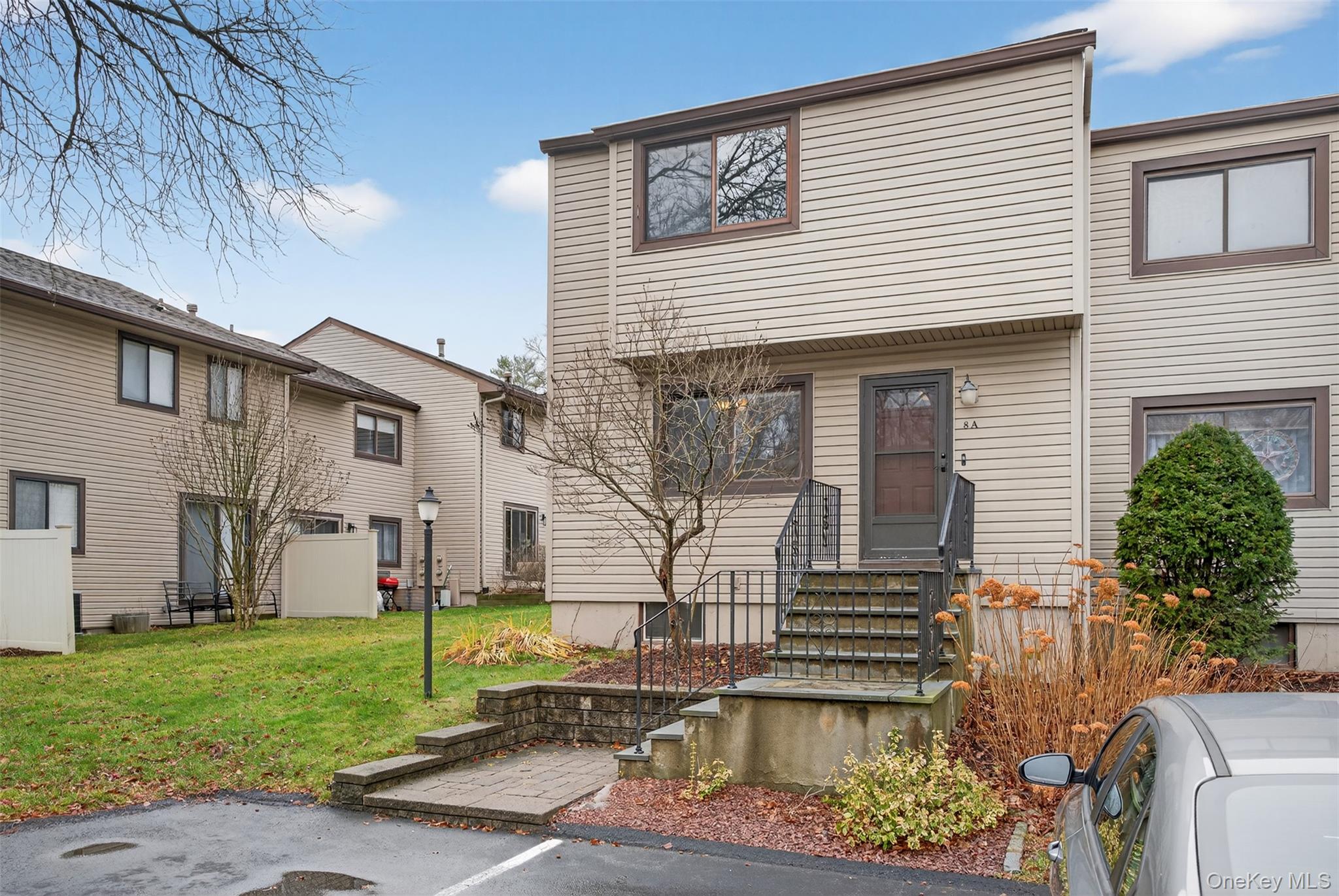 8 Knightsbridge # A, Poughkeepsie, NY 12603