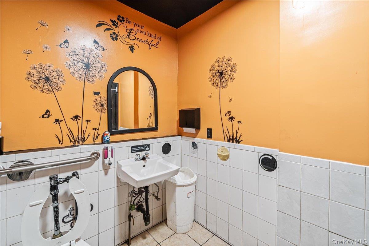 20502 Hillside Avenue, Hollis, NY 11423