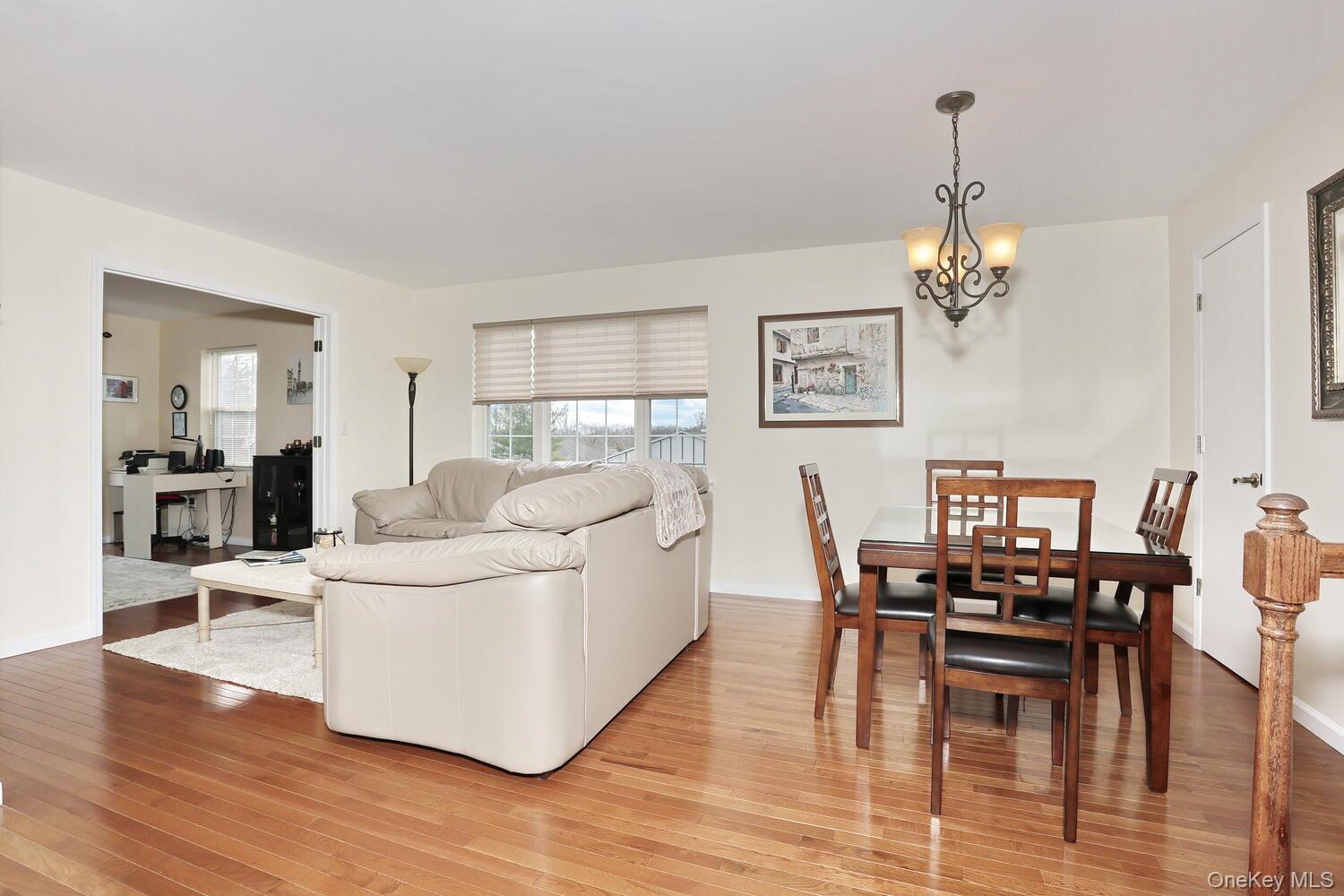 262 E Crooked Hill Road, Pearl River, NY 10965