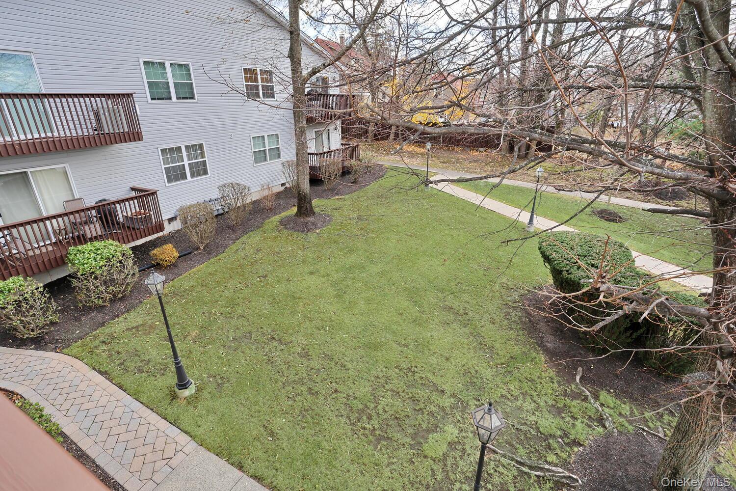 262 E Crooked Hill Road, Pearl River, NY 10965