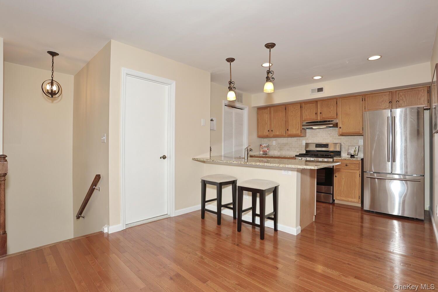 262 E Crooked Hill Road, Pearl River, NY 10965