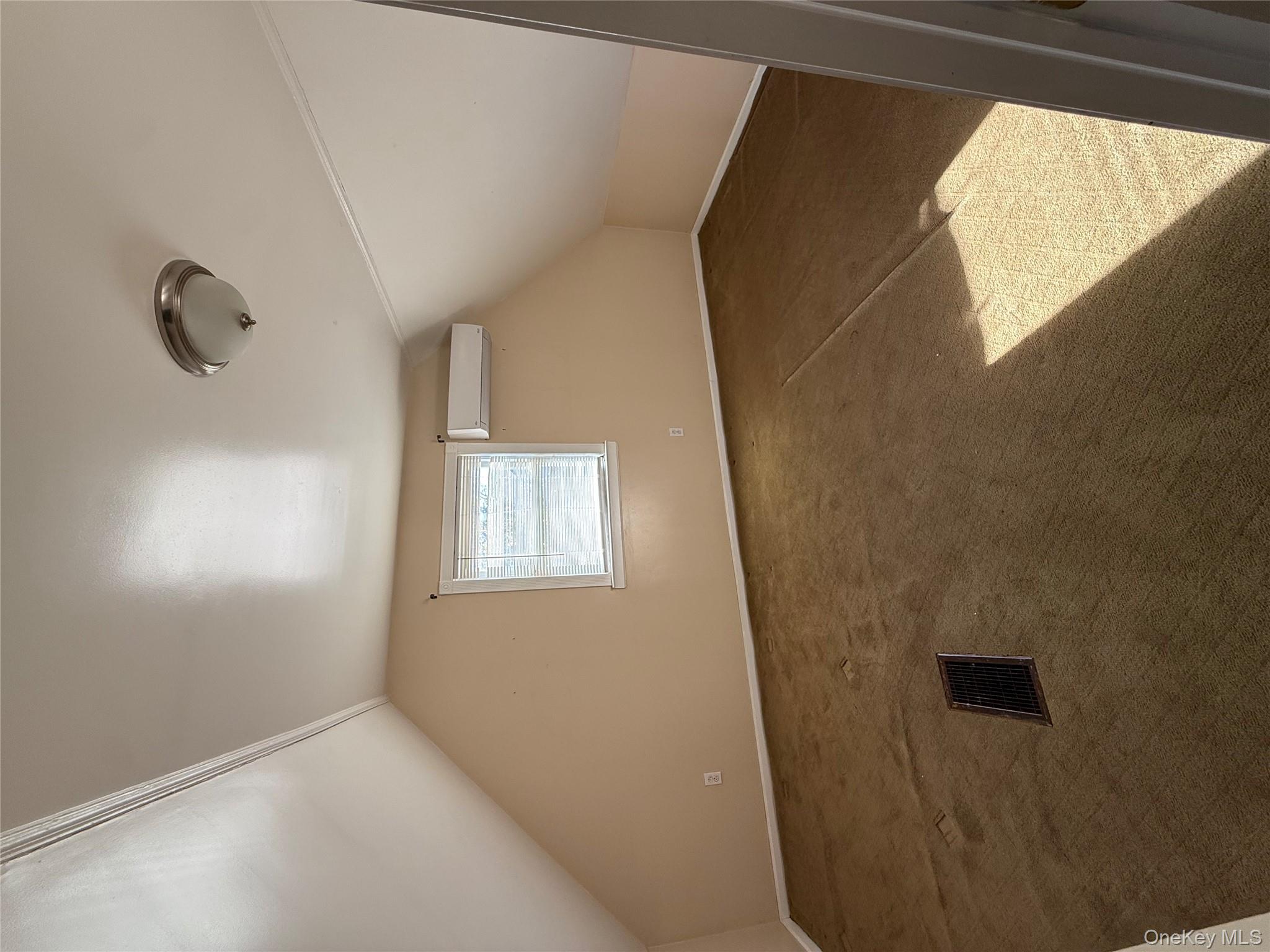 133 Wellington Street, Hempstead, NY 11550