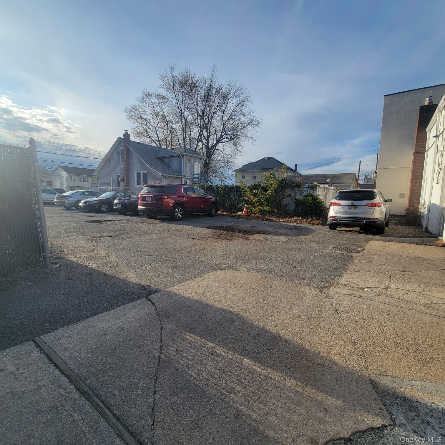 161 S Wellwood Avenue, Lindenhurst, NY 11757