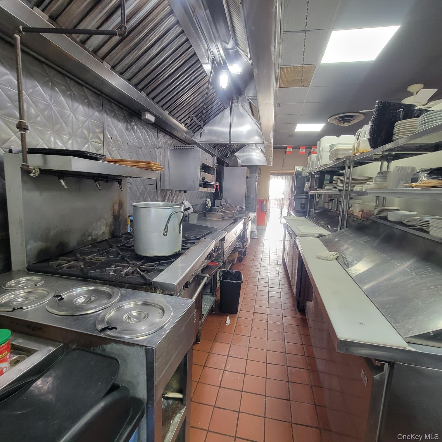 161 S Wellwood Avenue, Lindenhurst, NY 11757