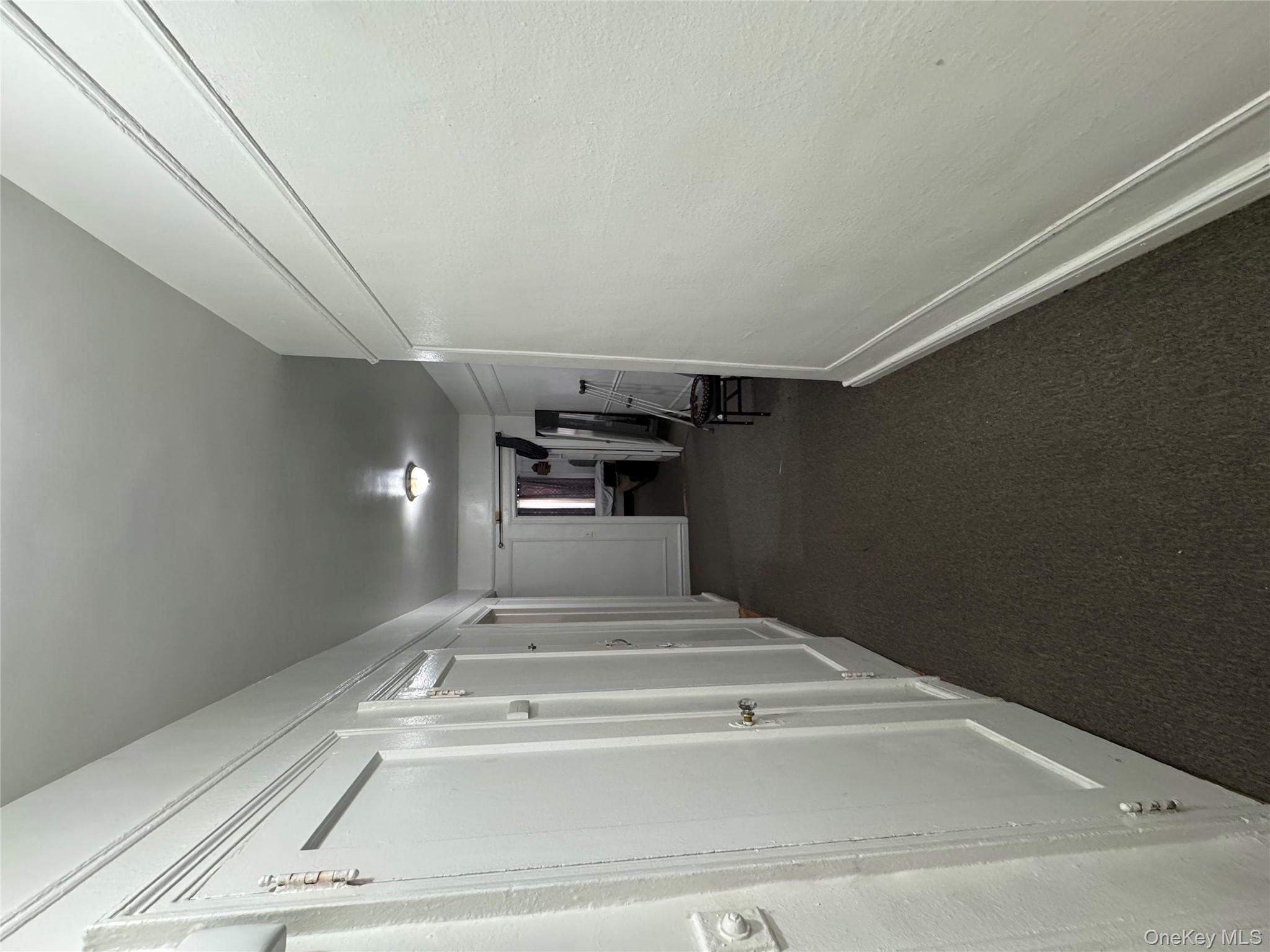 2081 Cruger Avenue Cruger # 1K, Bronx, NY 10462