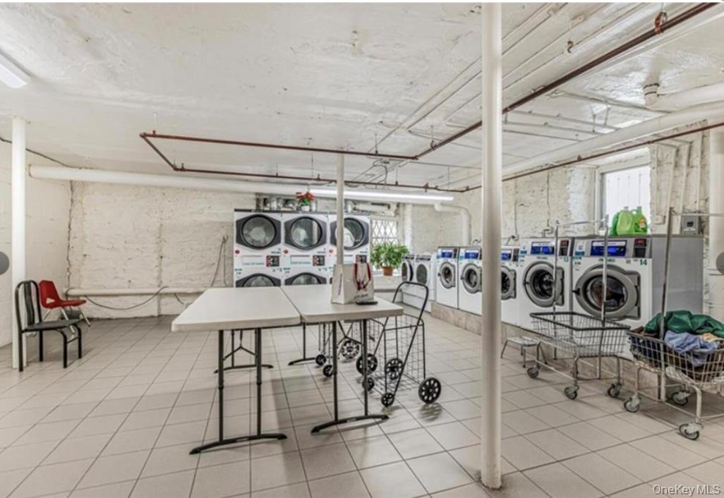 2081 Cruger Avenue Cruger # 1K, Bronx, NY 10462