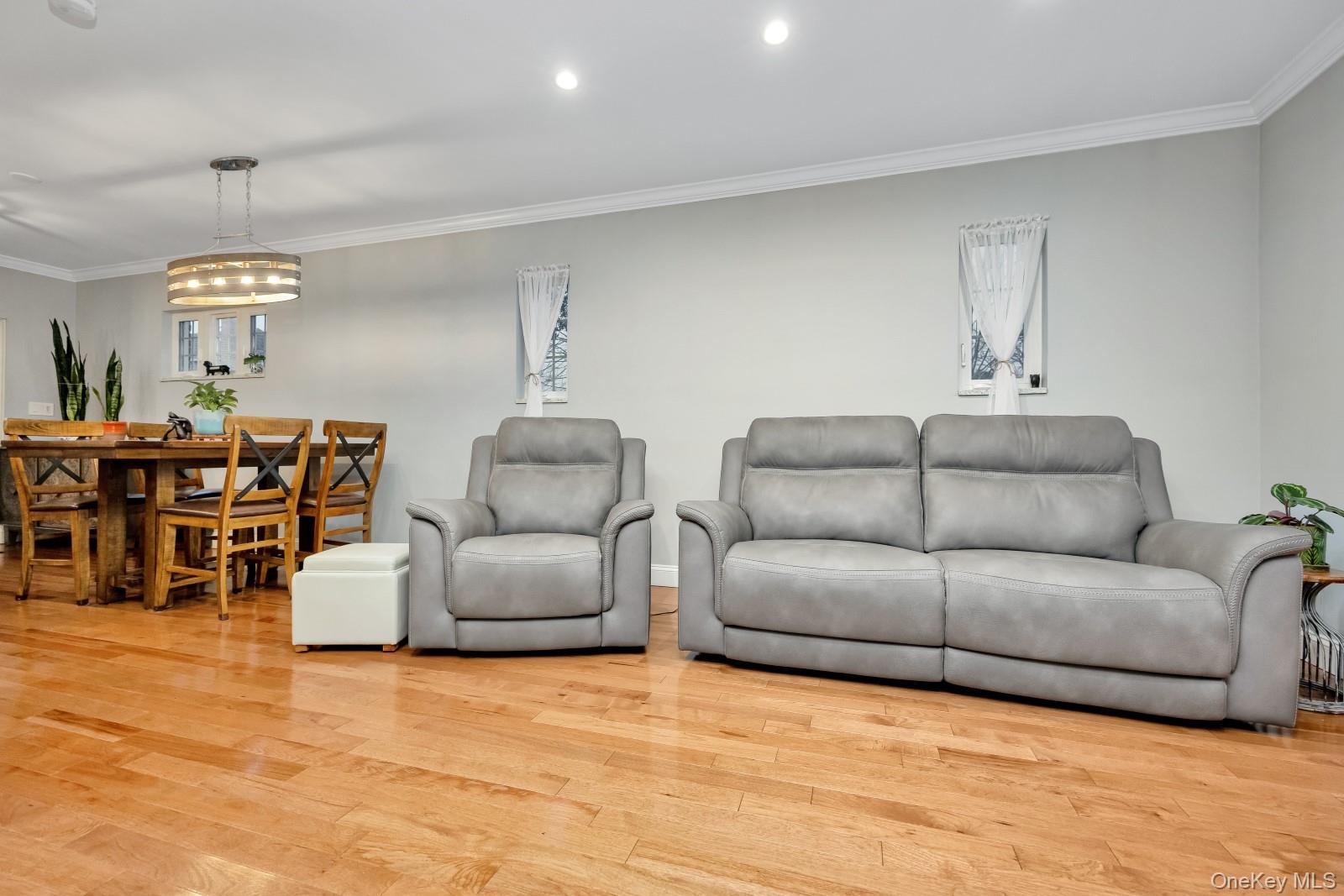 62-02 78th Street, Middle Village, NY 11379