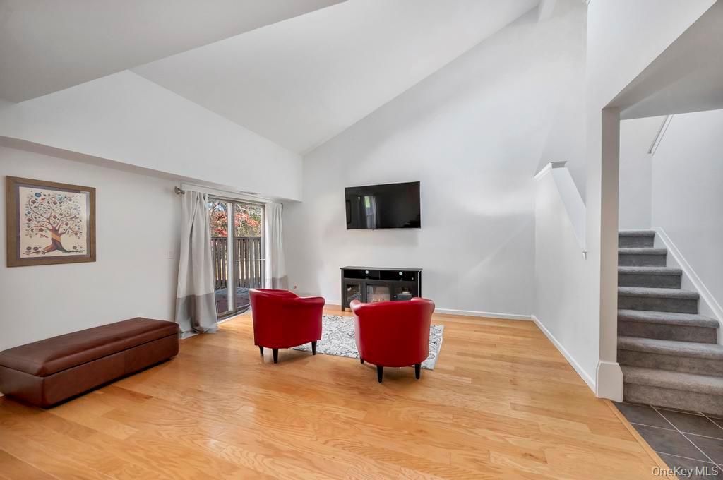 173 North Lane, Smithtown, NY 11787