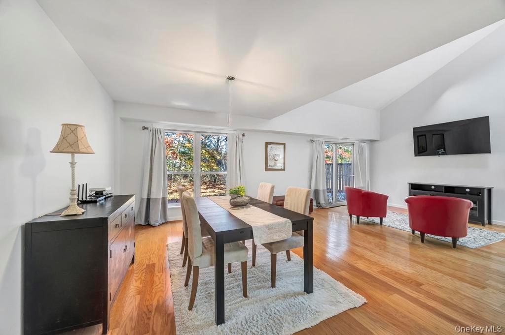 173 North Lane, Smithtown, NY 11787