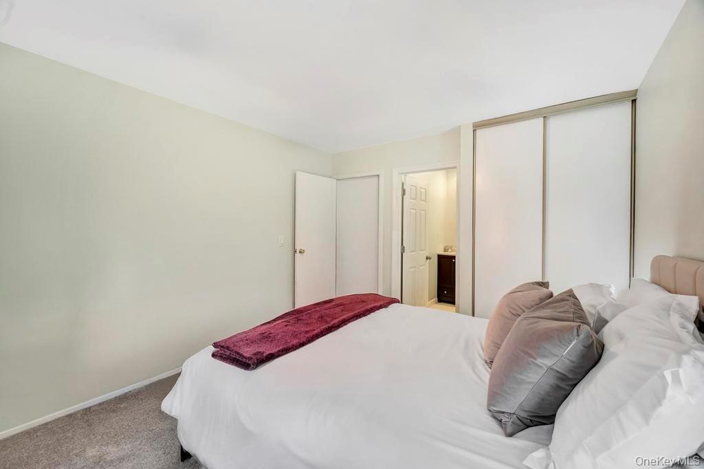 173 North Lane, Smithtown, NY 11787