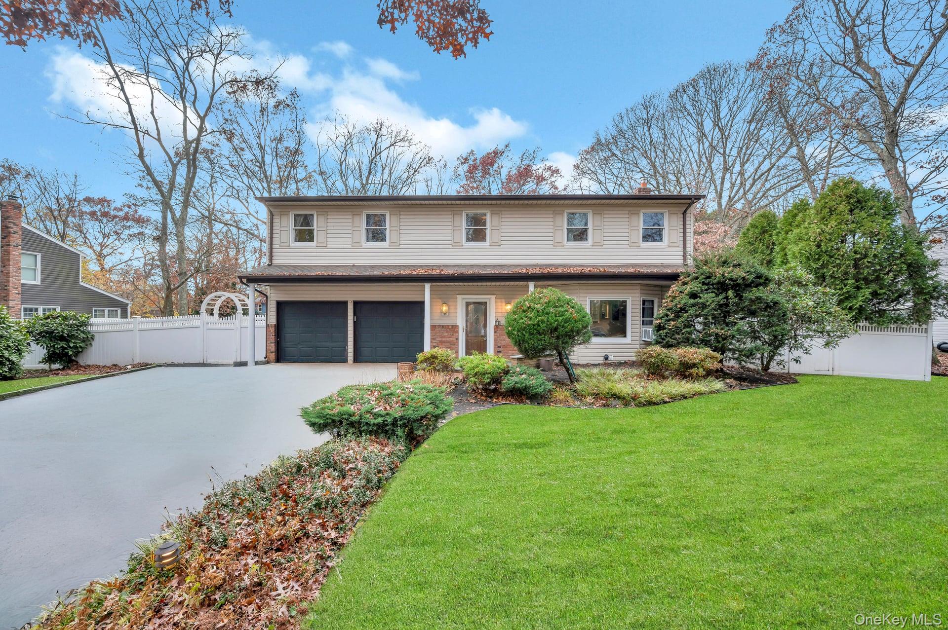 18 Leary Lane, Nesconset, NY 11767