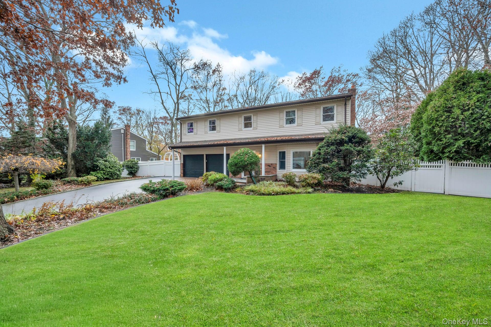 18 Leary Lane, Nesconset, NY 11767