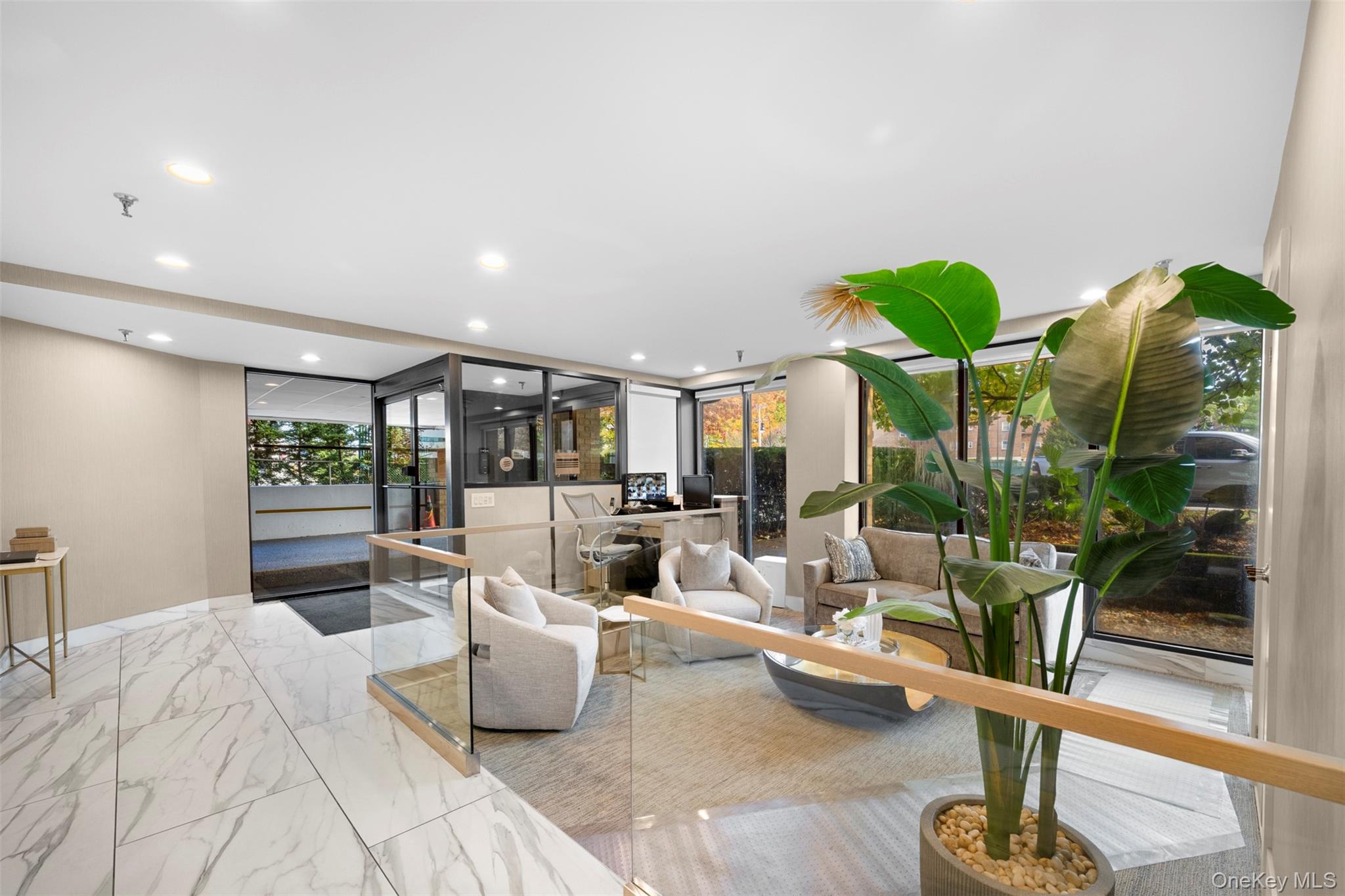 141 Great Neck Road # 2G, Great Neck, NY 11021