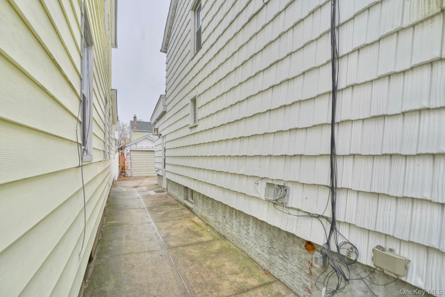 90-15 207th Street, Queens Village, NY 11428