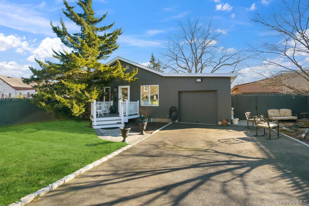 9 Lynch Street, Huntington Station, NY 11746