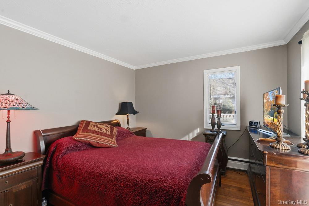 9 Lynch Street, Huntington Station, NY 11746