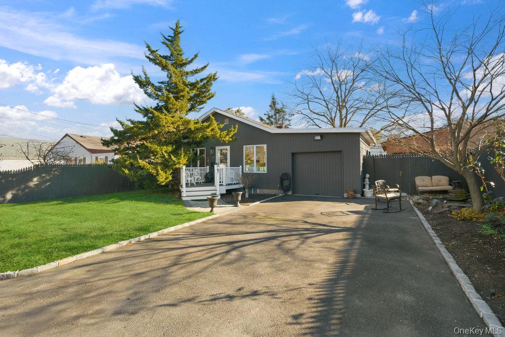 9 Lynch Street, Huntington Station, NY 11746