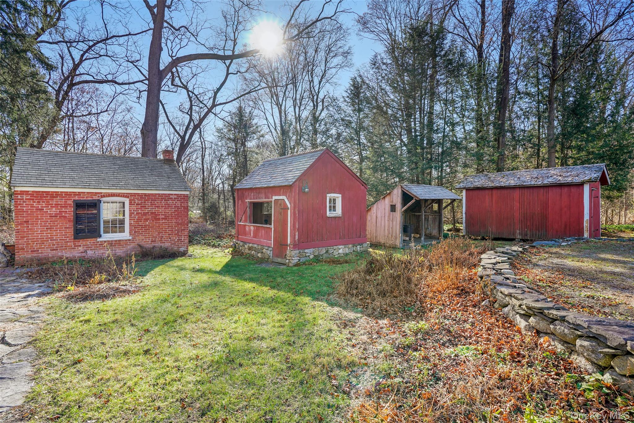 25 Greenwich Road, Bedford, NY 10506