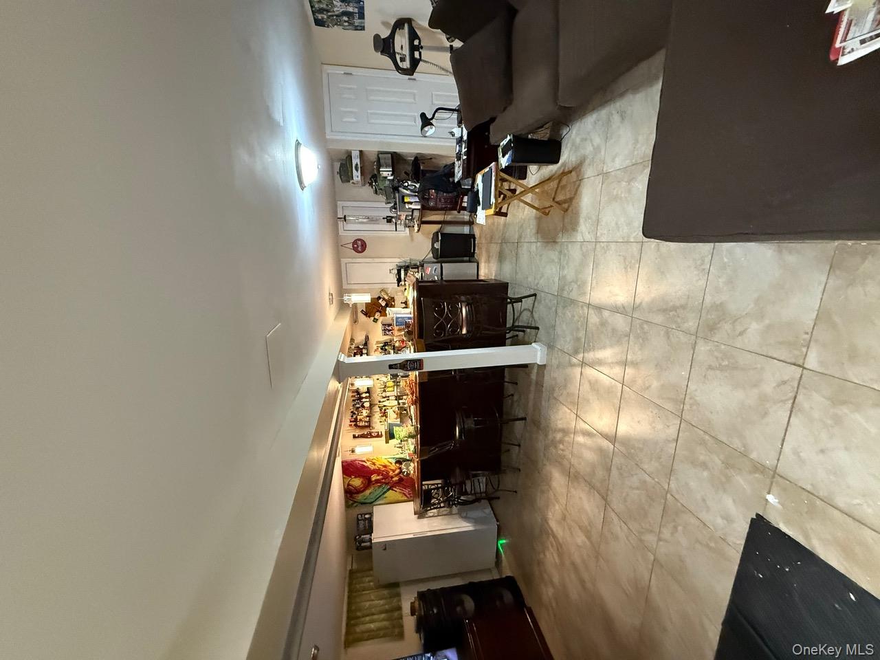 18906 121st Avenue, Saint Albans, NY 11412