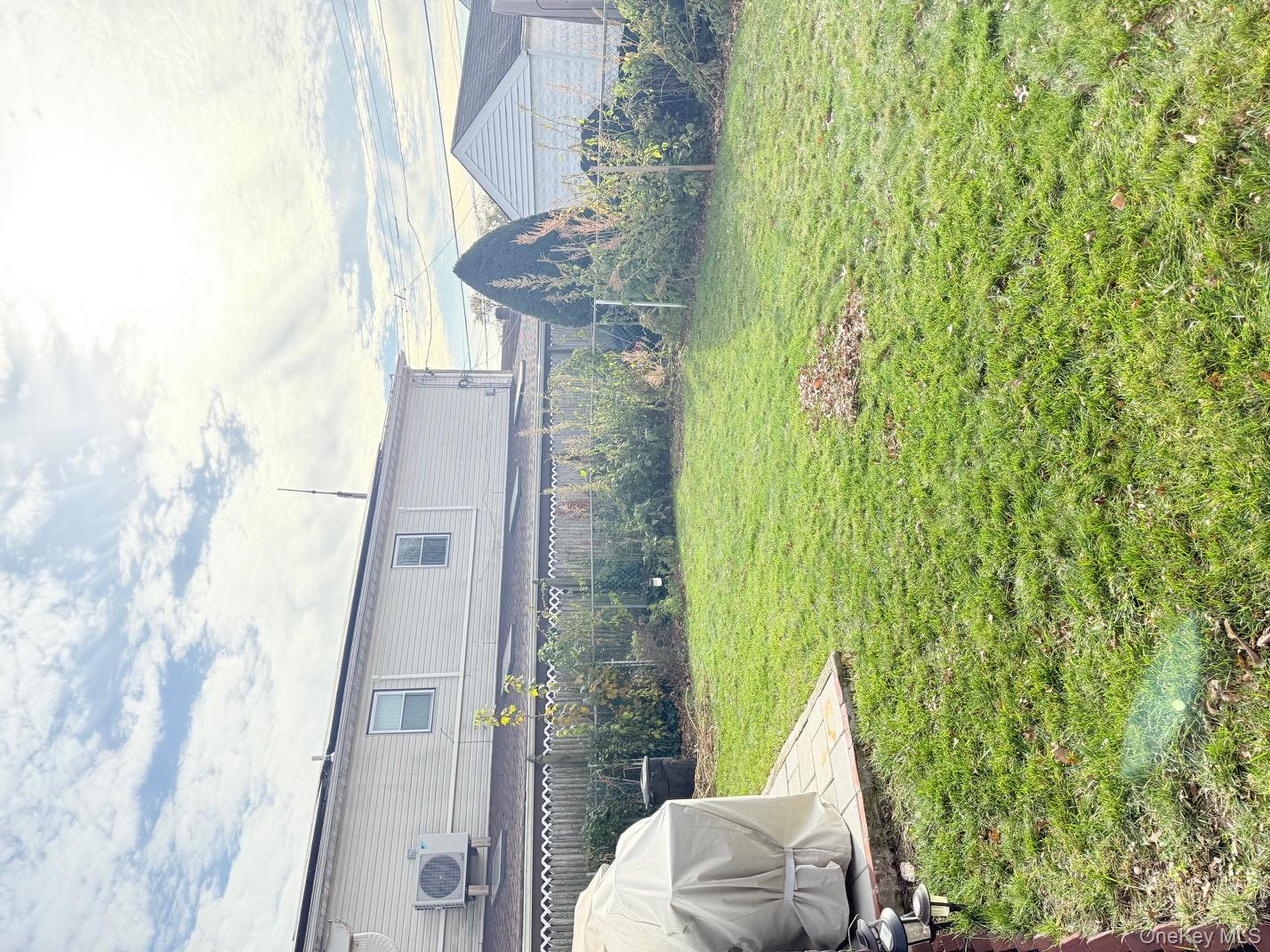 18906 121st Avenue, Saint Albans, NY 11412