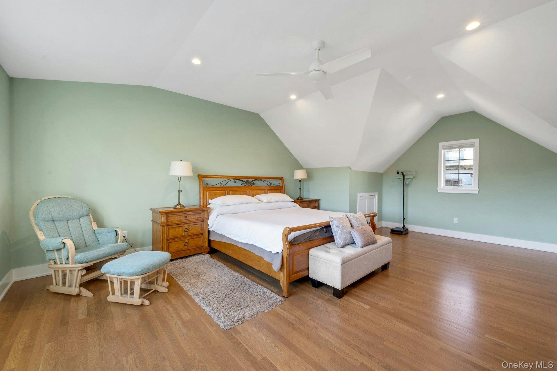 36 Lynwood Road, Scarsdale, NY 10583