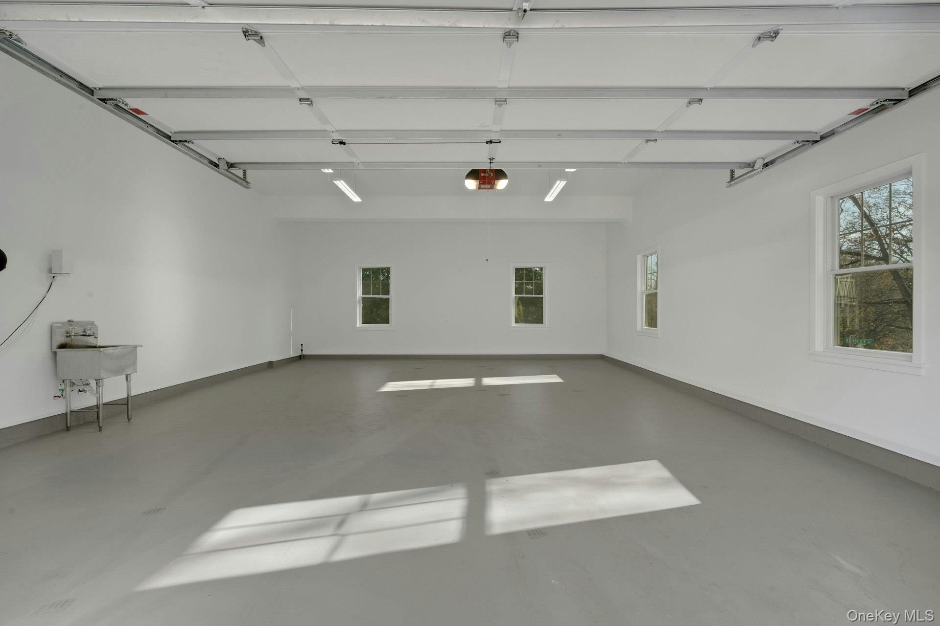 36 Lynwood Road, Scarsdale, NY 10583