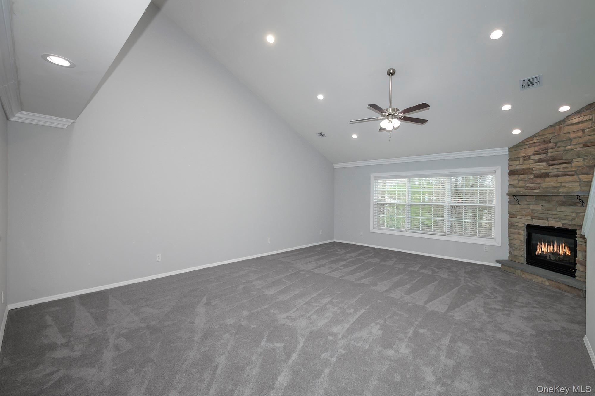 82 Village Green Drive # 82, Port Jefferson Station, NY 11776