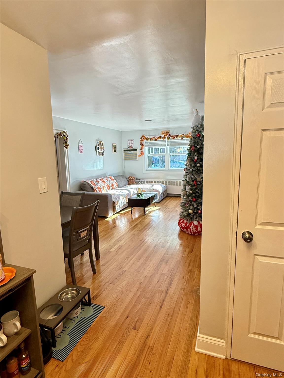 22411 Kingsbury Avenue # A, Oakland Gardens, NY 11364