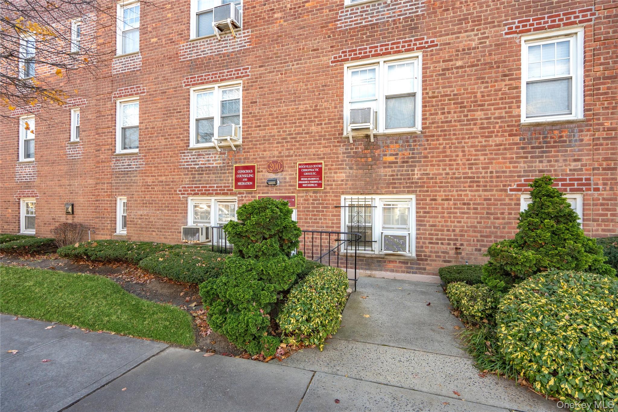 200 N. Village Avenue # 100, Rockville Centre, NY 11563