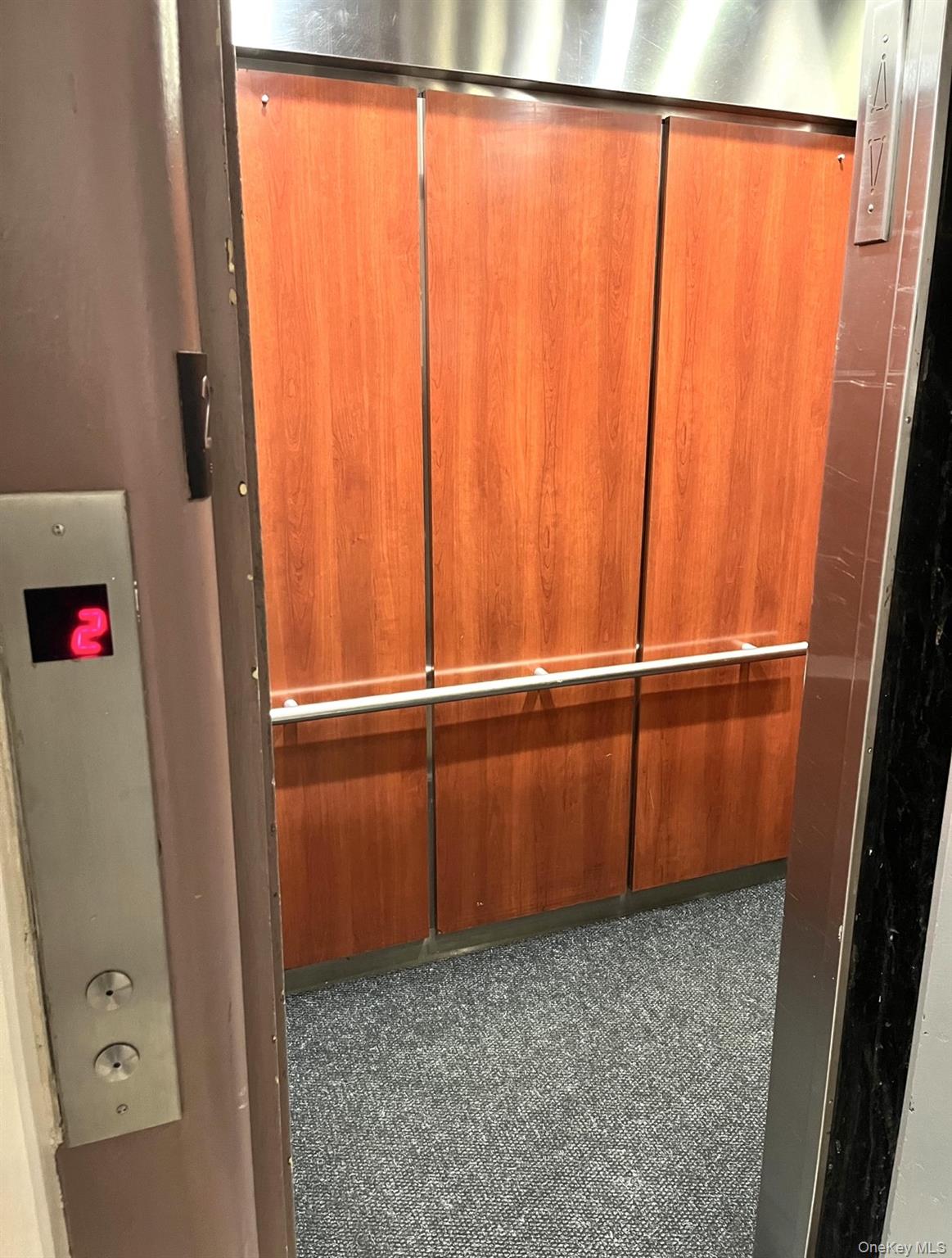 86-04 Grand Avenue # 2D, Elmhurst, NY 11373