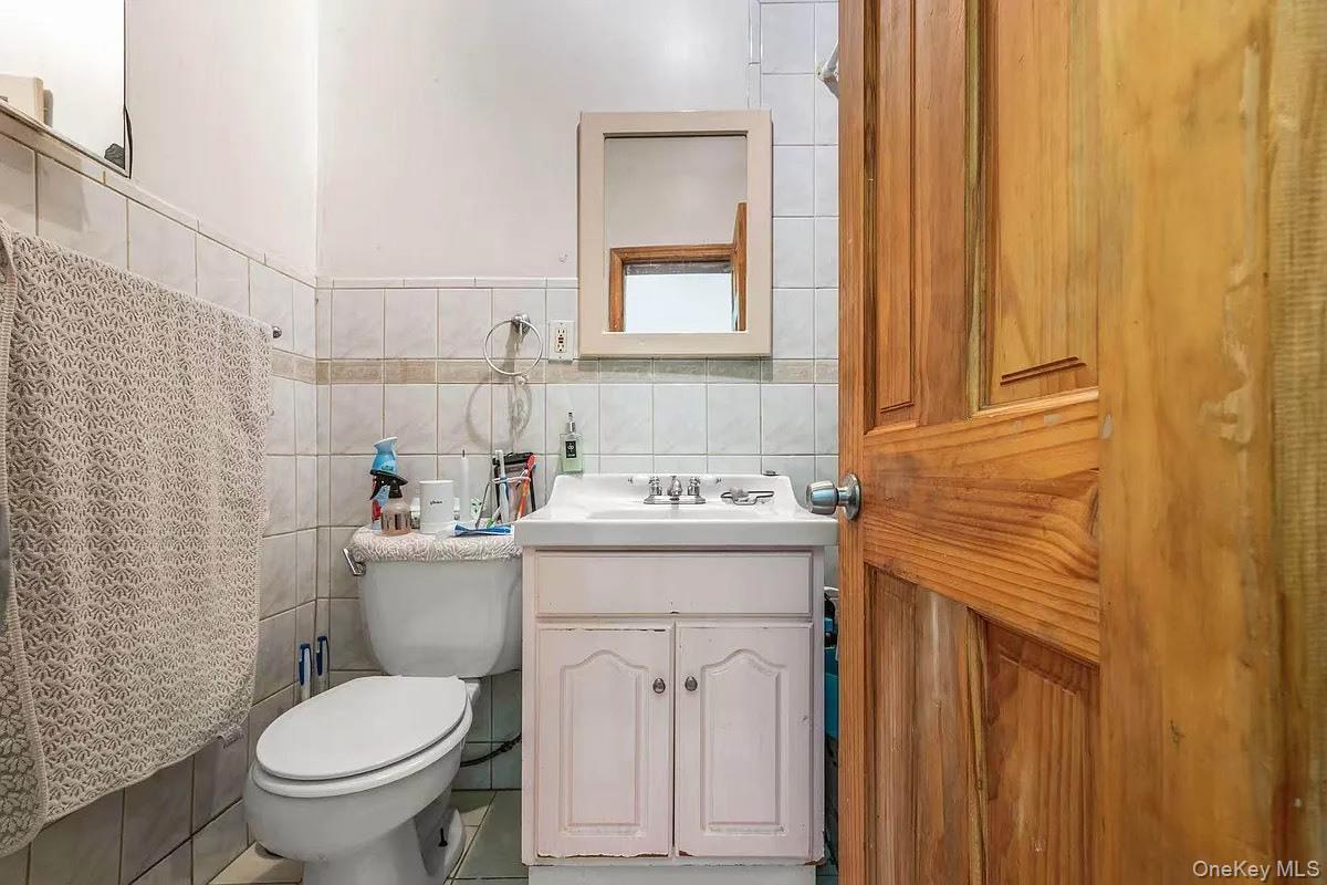 443 Bushwick Avenue, Brooklyn, NY 11206