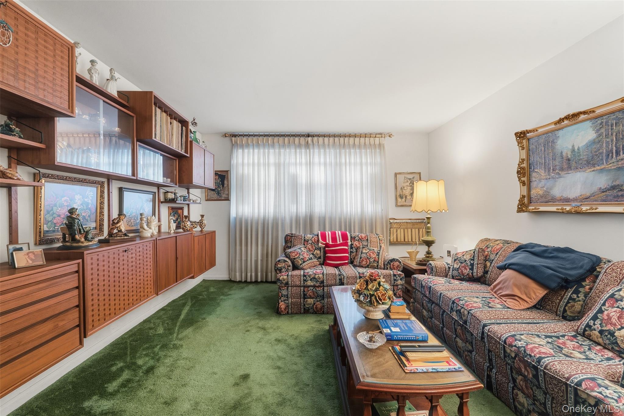 1679 Unionport Road, Bronx, NY 10462