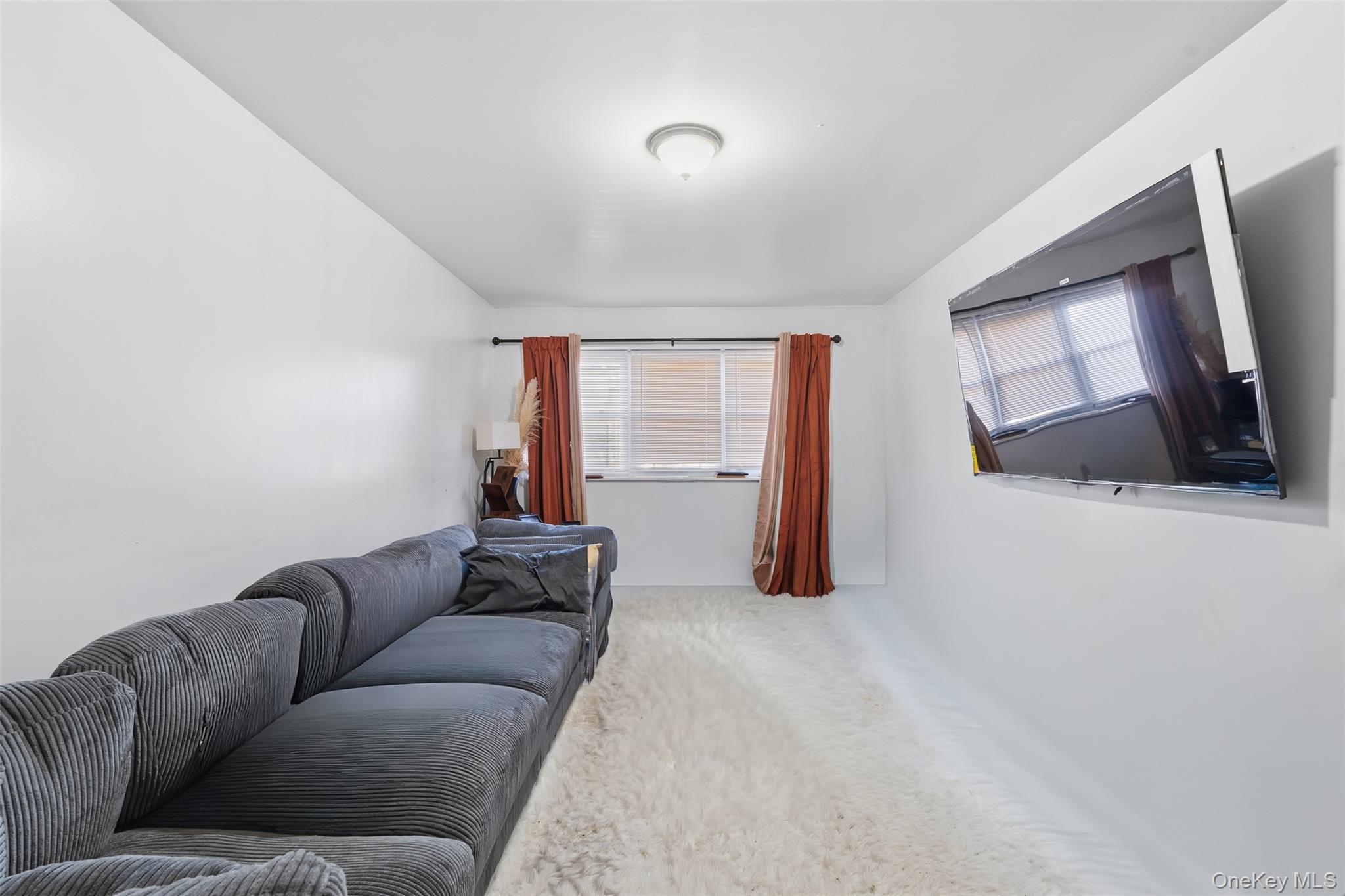 1679 Unionport Road, Bronx, NY 10462