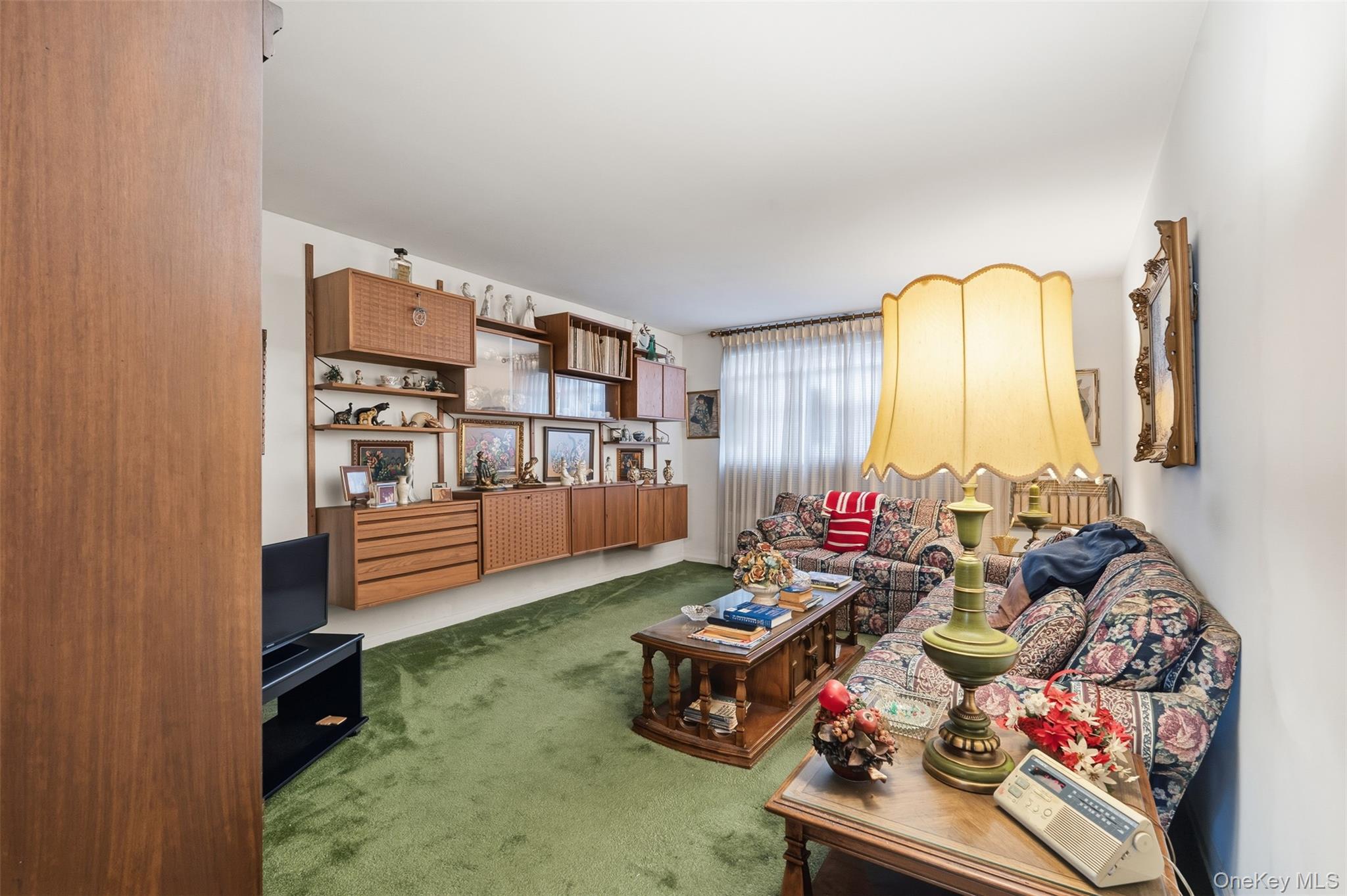 1679 Unionport Road, Bronx, NY 10462