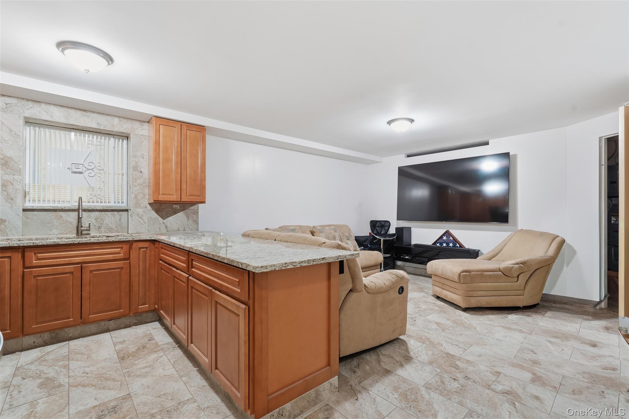 1679 Unionport Road, Bronx, NY 10462