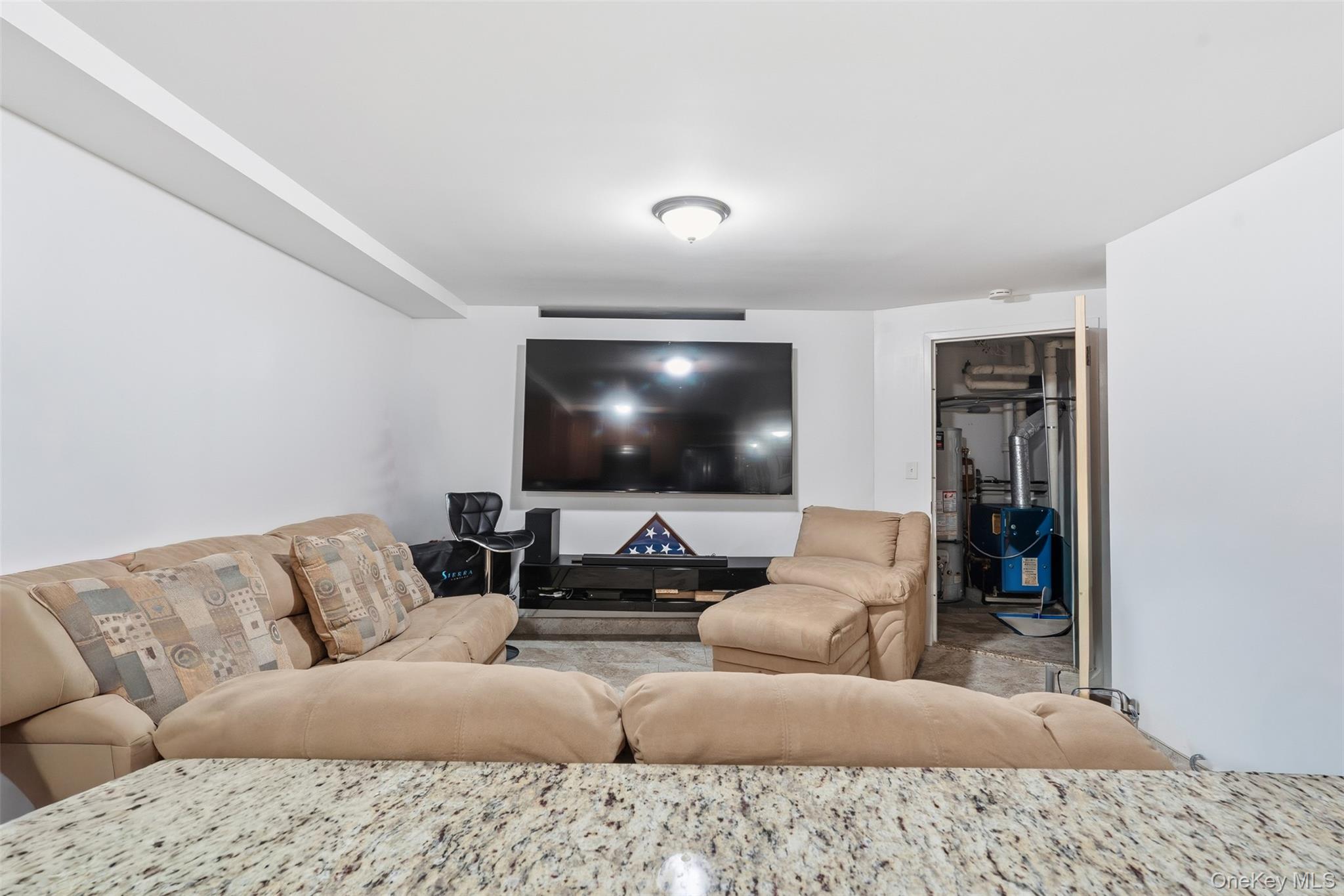 1679 Unionport Road, Bronx, NY 10462