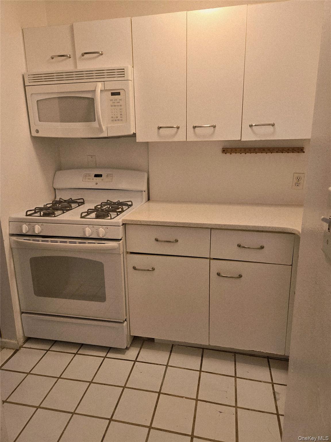 111-22 66th Avenue # 2C, Forest Hills, NY 11375