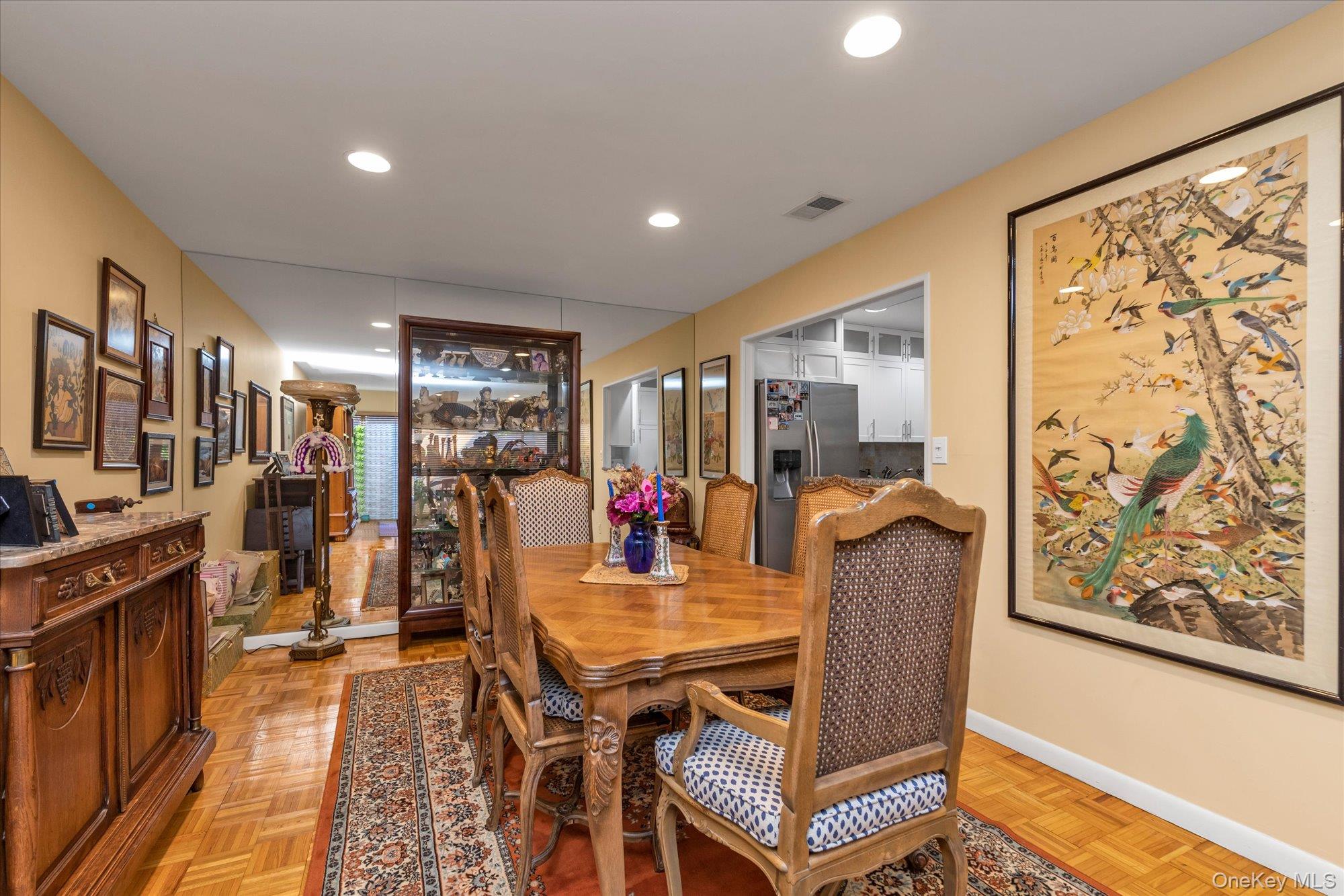 15 Spring Hollow, Roslyn, NY 11576