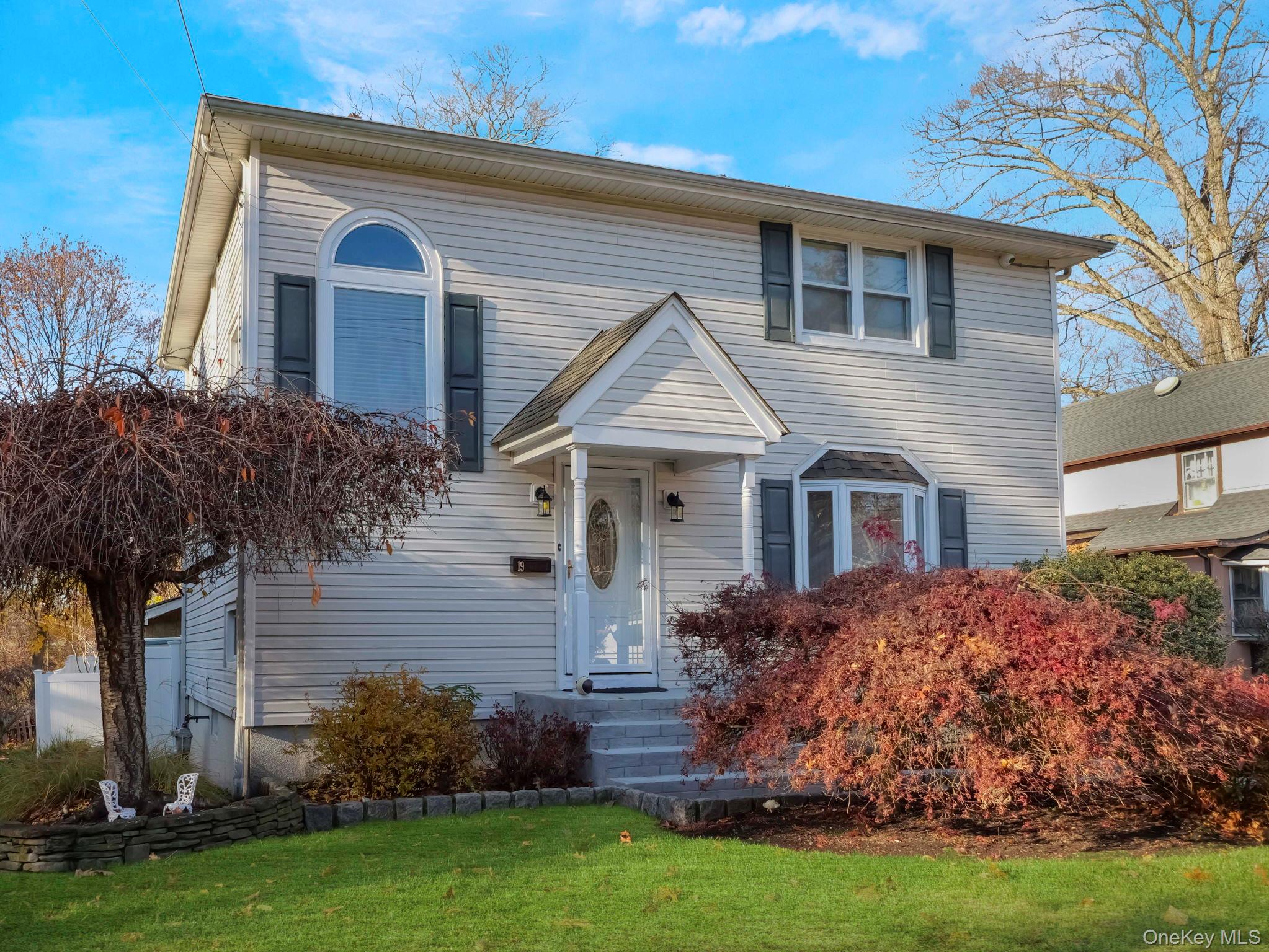 19 Hillside Avenue, Suffern, NY 10901