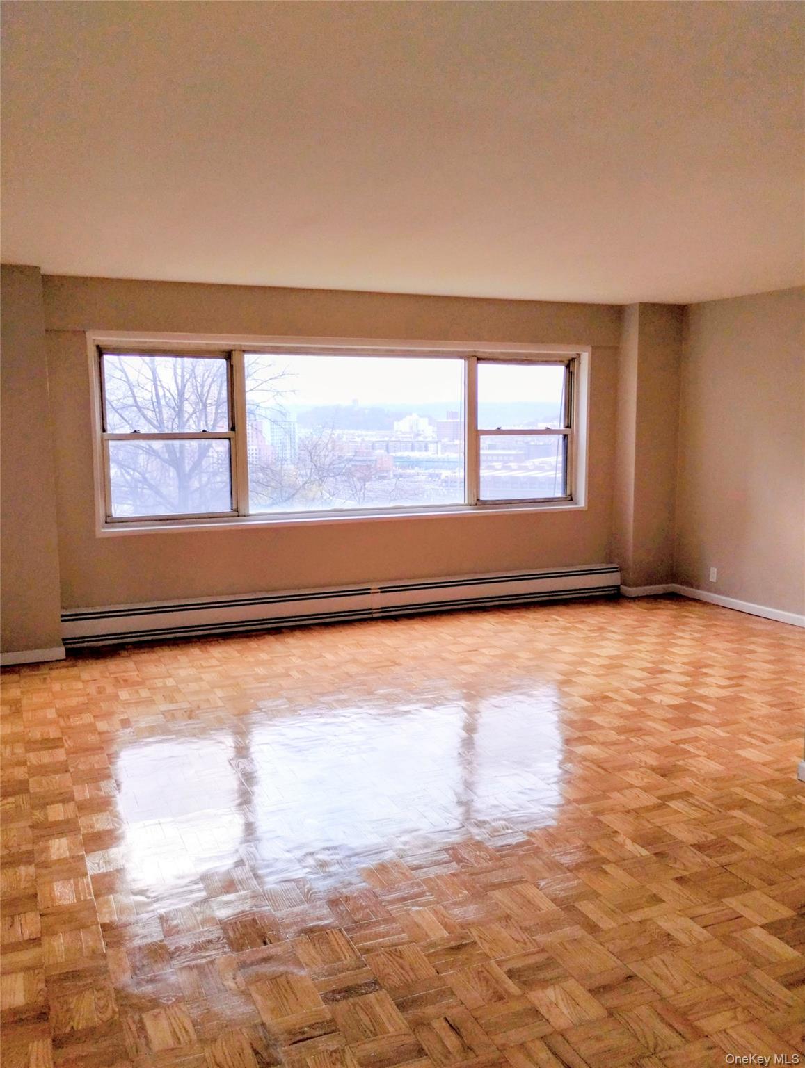 3 Fordham Hill Oval # 4h, Bronx, NY 10468