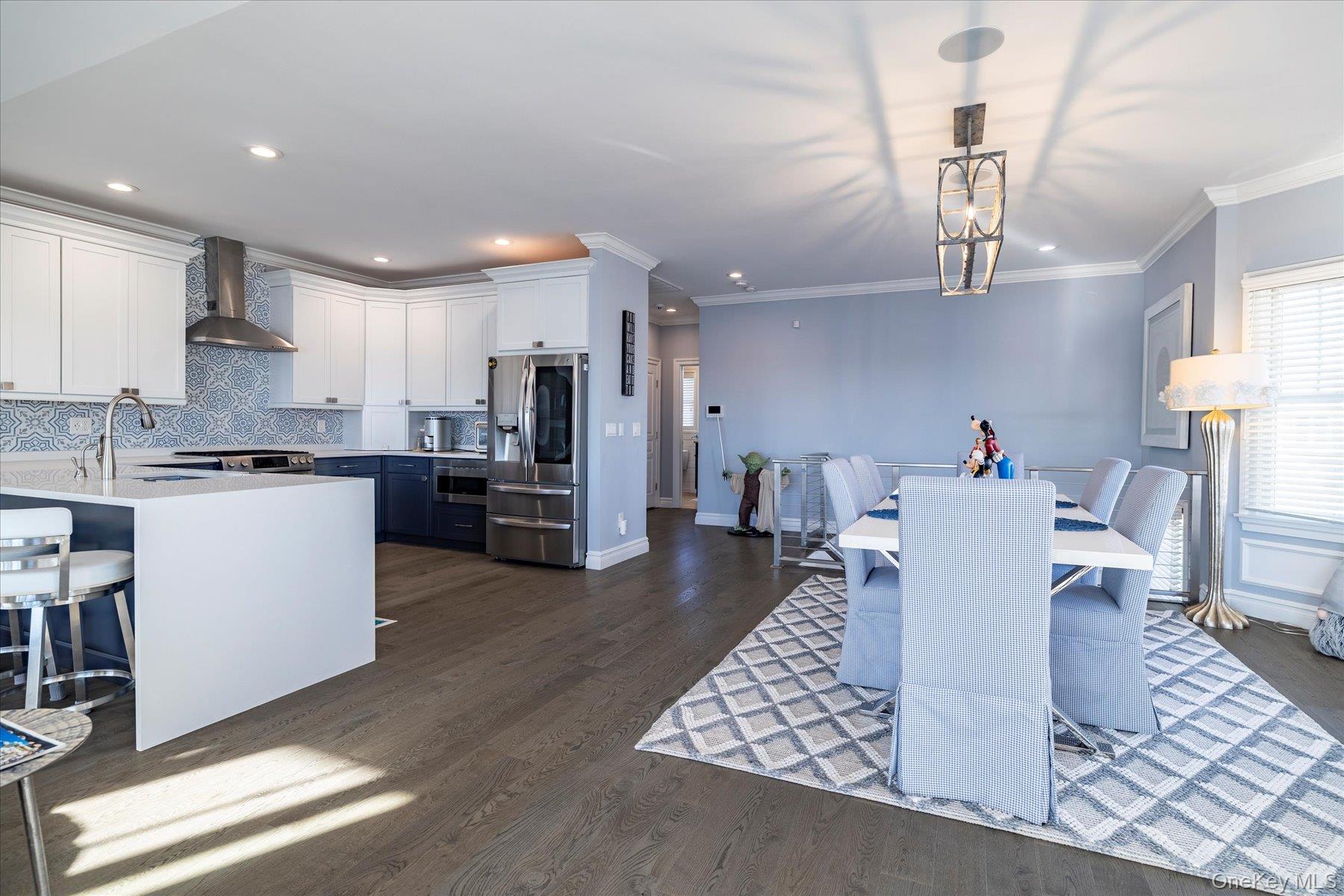 54 Ocean Watch Court # 54, Freeport, NY 11520