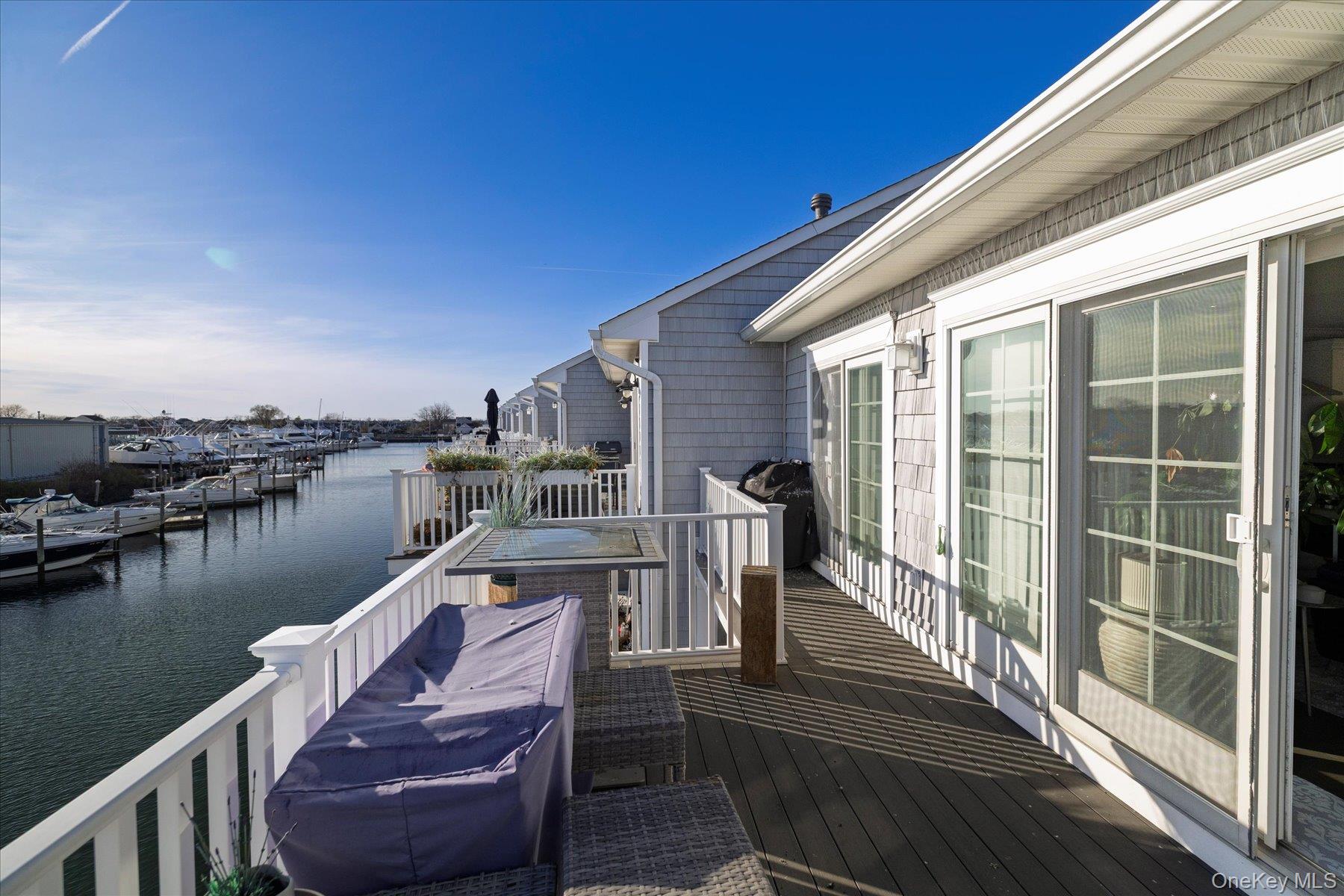 54 Ocean Watch Court # 54, Freeport, NY 11520