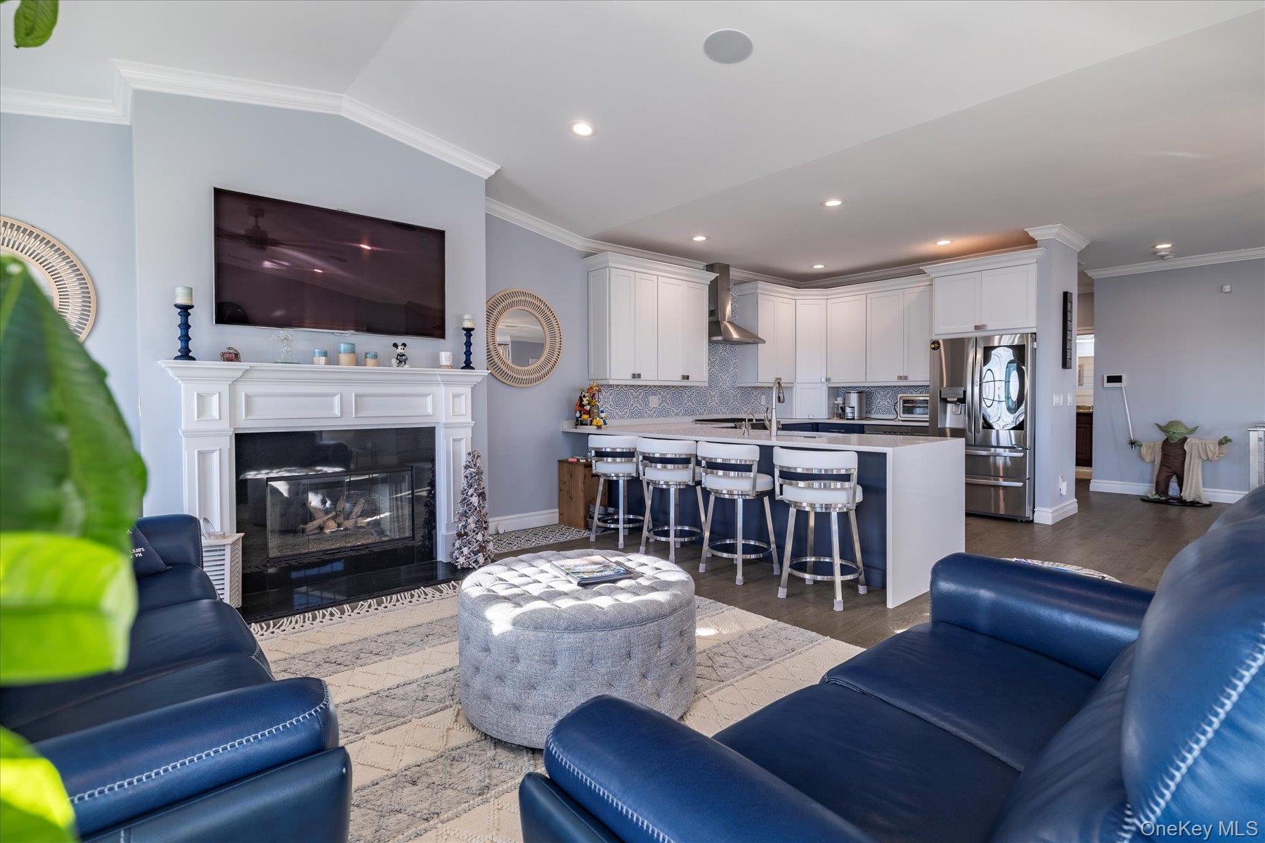 54 Ocean Watch Court # 54, Freeport, NY 11520