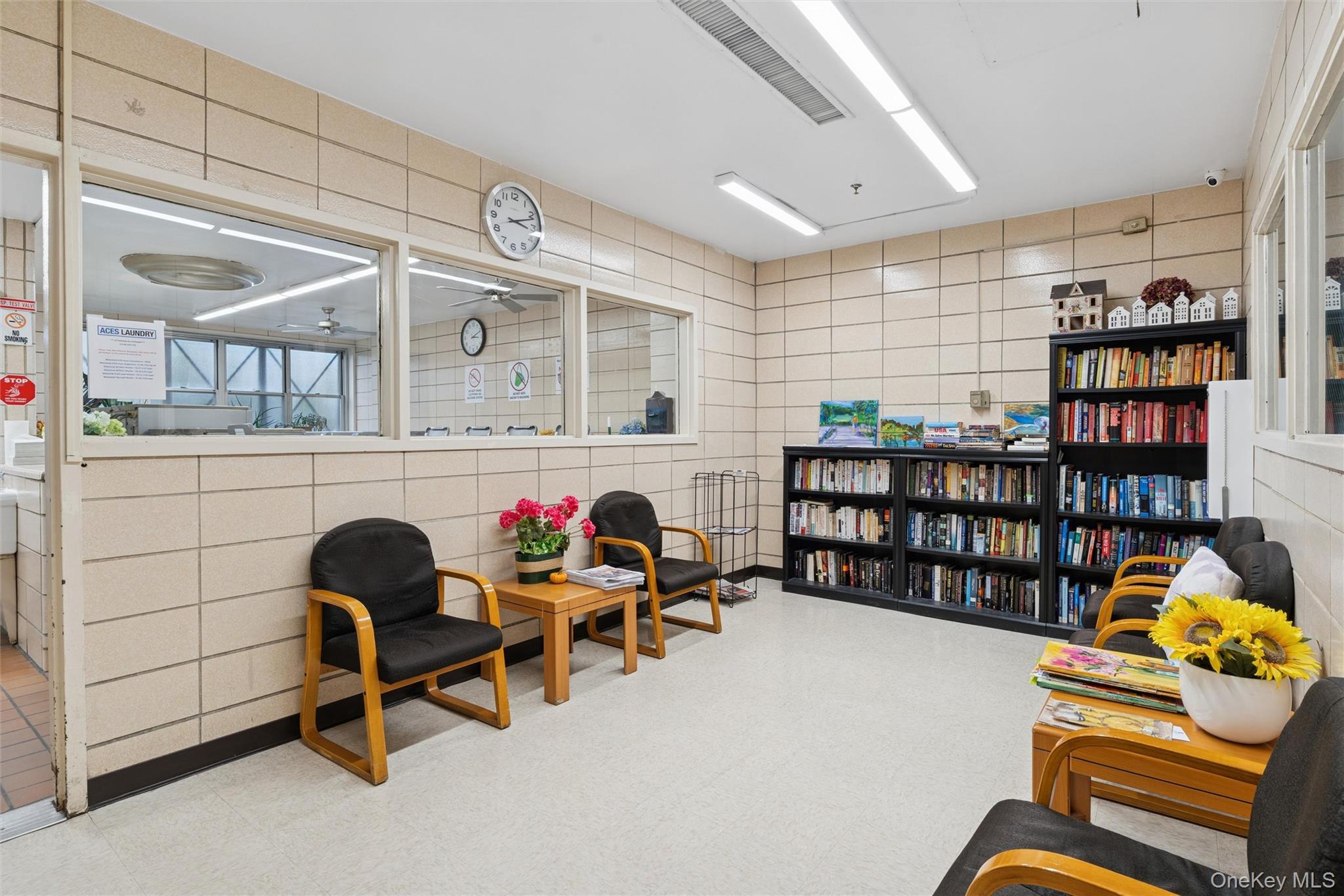 17-85 215th Street # 15M, Bayside, NY 11360