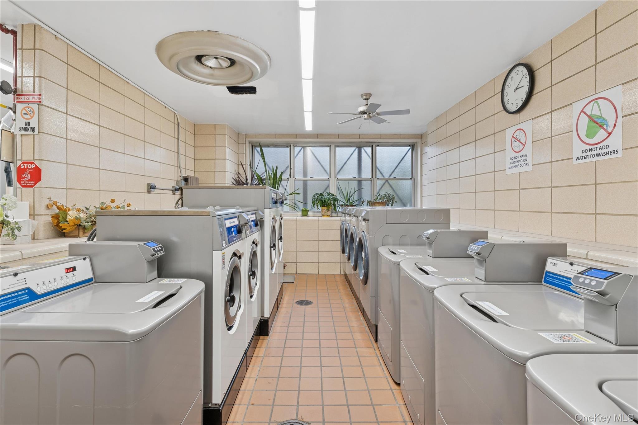 17-85 215th Street # 15M, Bayside, NY 11360