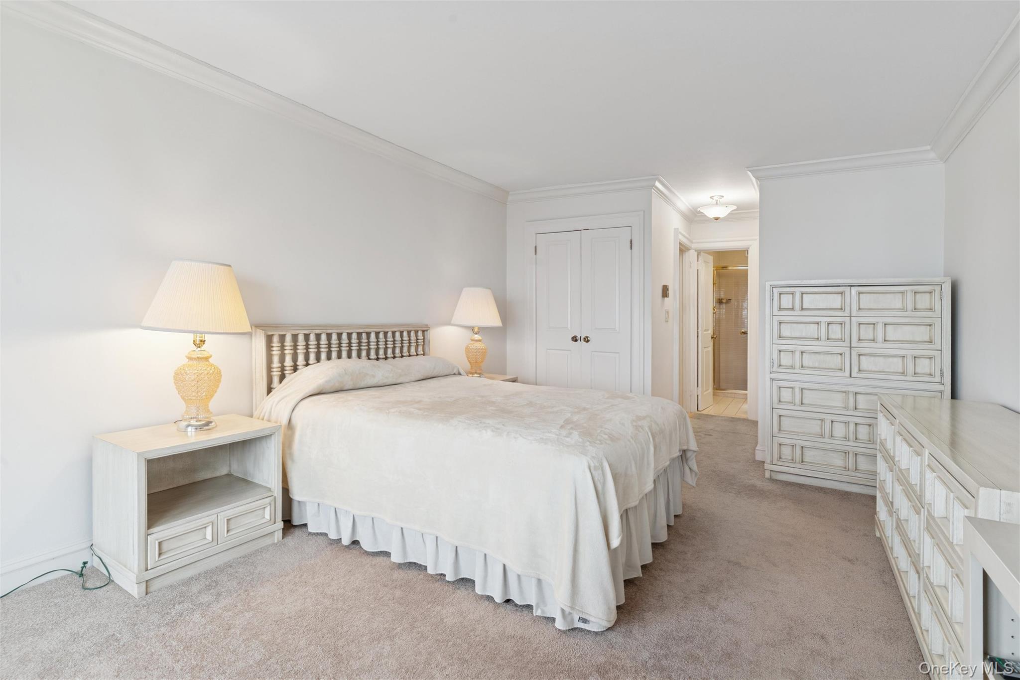 17-85 215th Street # 15M, Bayside, NY 11360