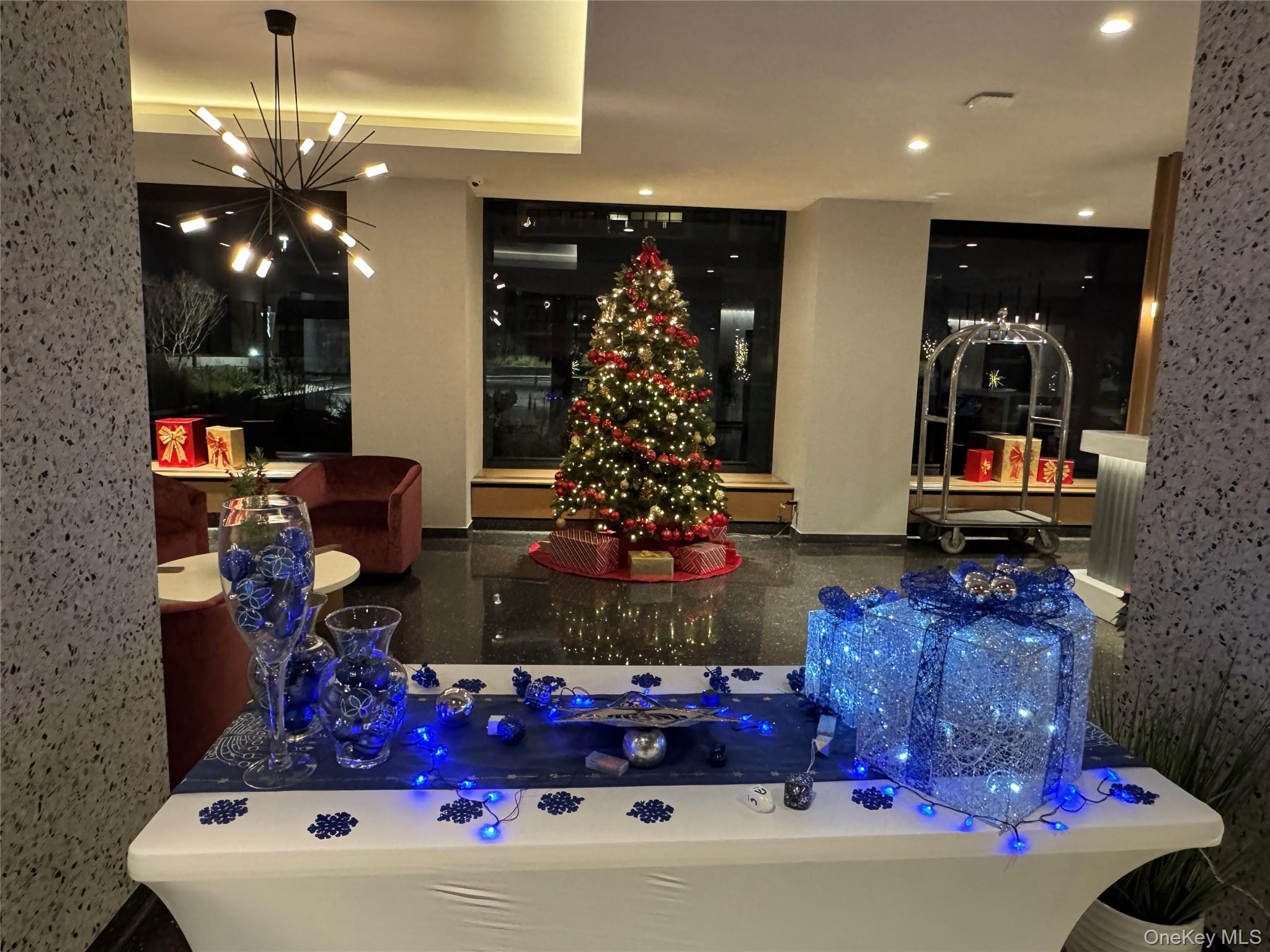 17-85 215th Street # 15M, Bayside, NY 11360